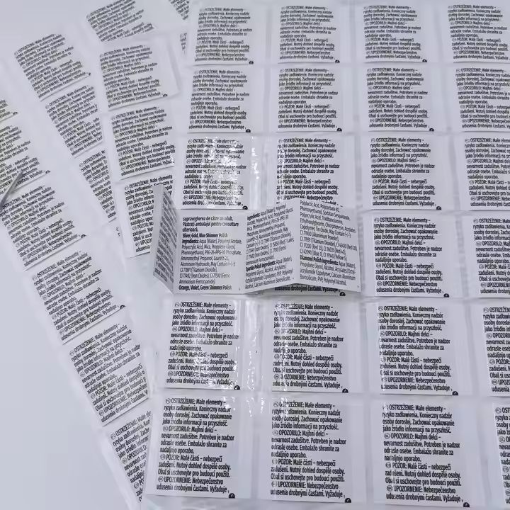 Révèle les scénarios d'application des étiquettes médicales