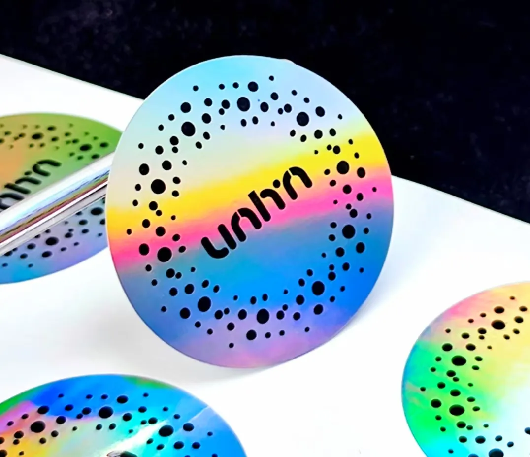 Autocollants holographiques laser: créer une nouvelle tendance cool dans les étiquettes holographiques