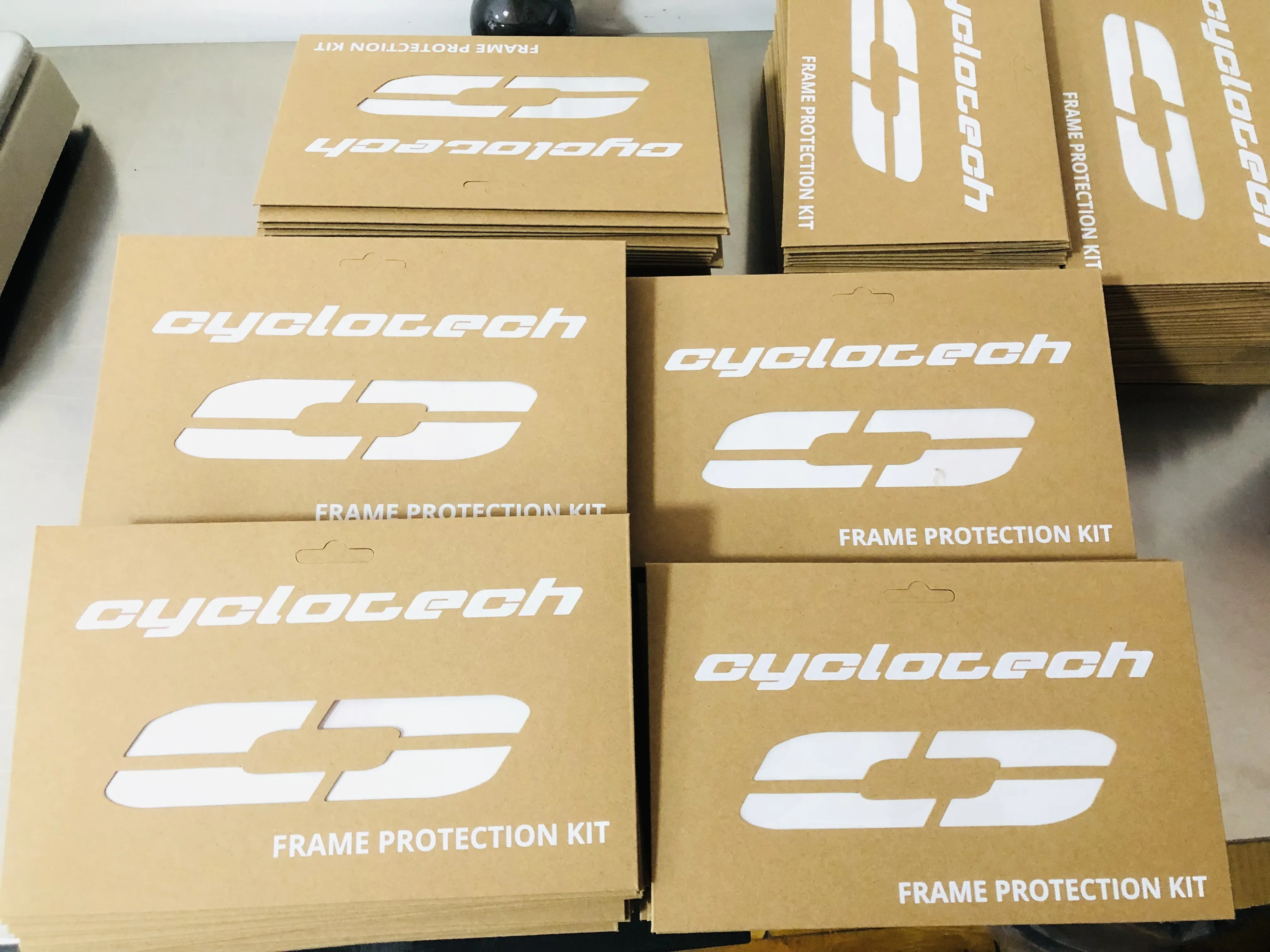 Autocollants pour cadre de vélo désormais expédiés aux Pays-Bas