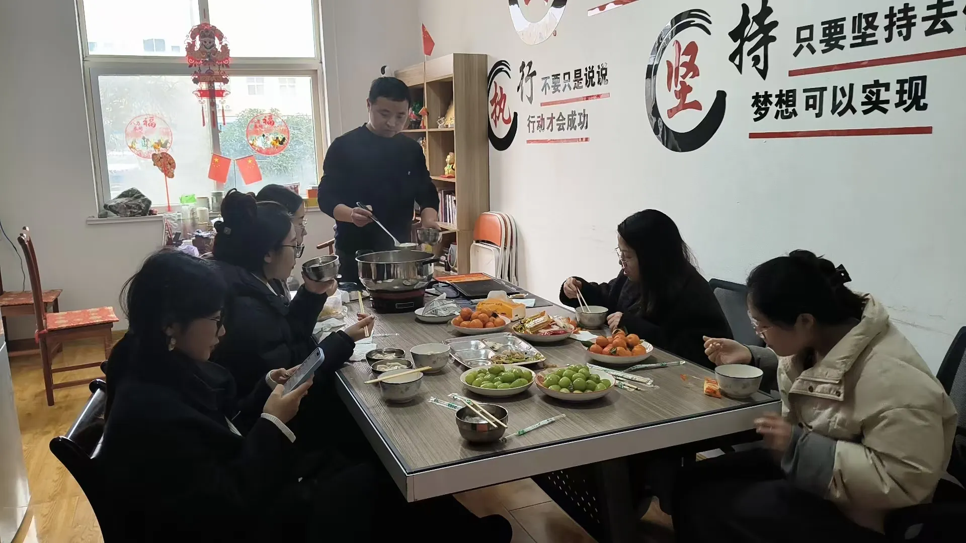 JOJO Pack célèbre le festival des lanternes avec Tangyuan