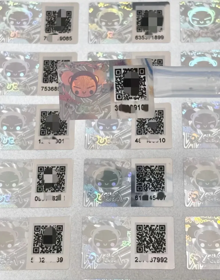 Étiquettes anti-contrefaçon de code QR
