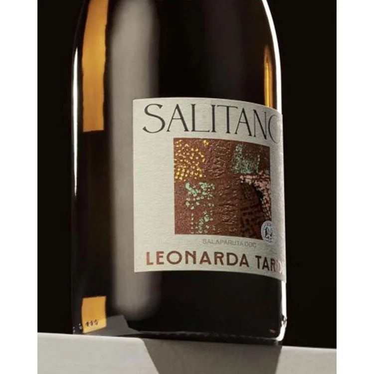 Étiquette de vin rouge